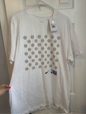 NWT NBA T shirt